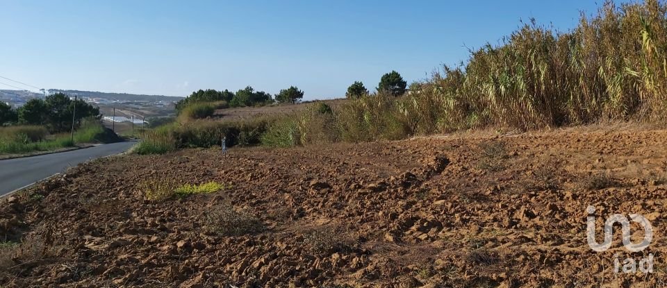 Building land in A dos Cunhados e Maceira of 1,890 m²