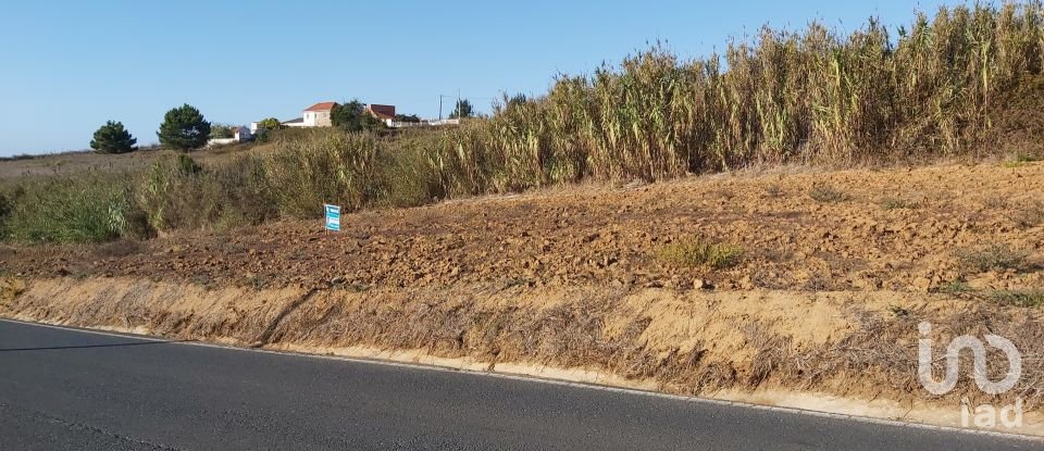 Building land in A dos Cunhados e Maceira of 1,890 m²