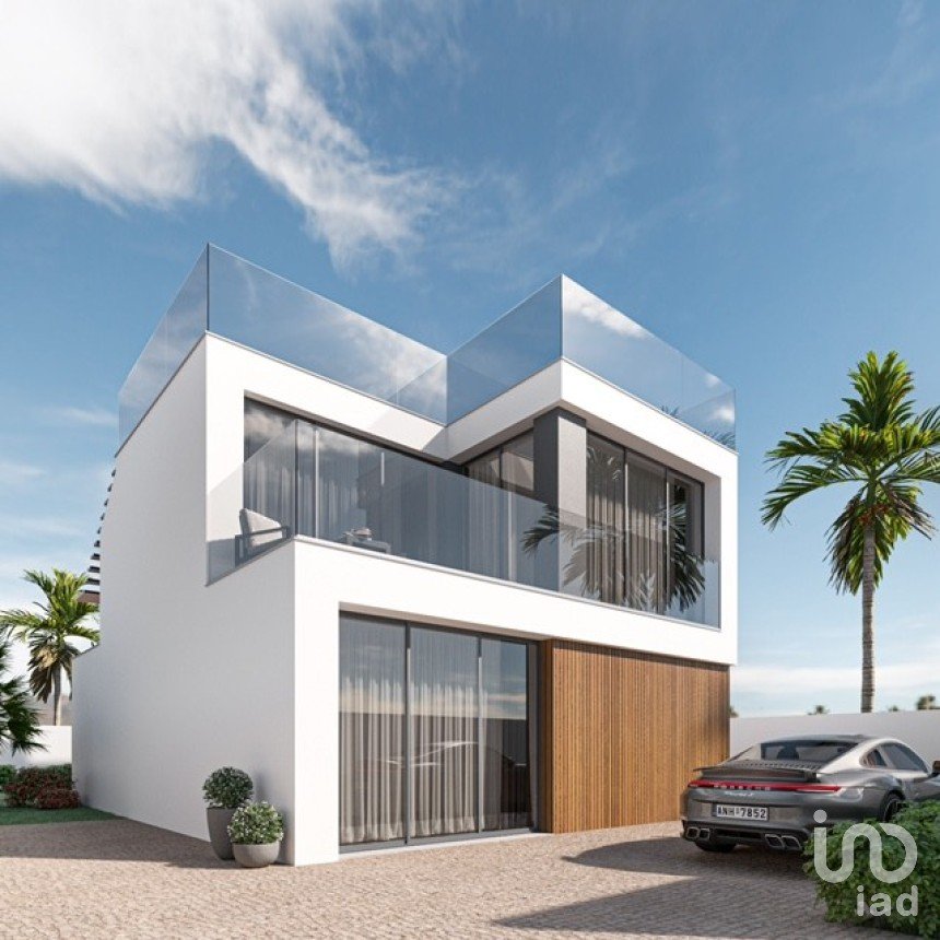 Casa / Villa T3 em Albufeira e Olhos de Água de 150 m²