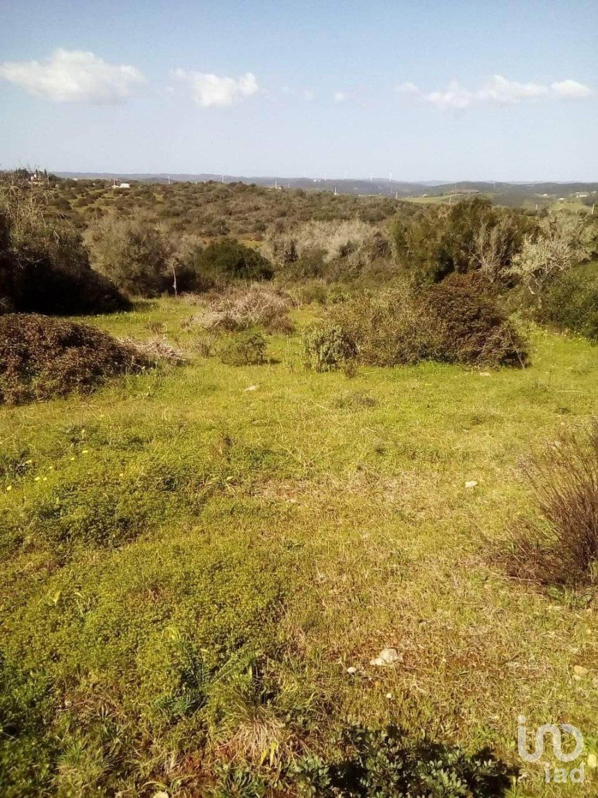 Terreno de Lazer em Odiáxere de 8 840 m²