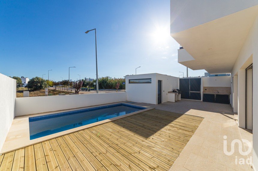 Casa / Villa T3 em Tavira (Santa Maria e Santiago) de 275 m²