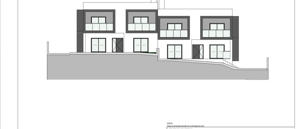 Terrain à Pontinha e Famões de 322 m²