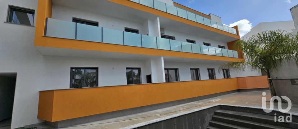 Appartement T3 à Alcantarilha e Pêra de 131 m²