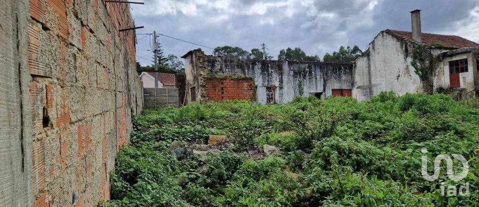 Terreno em Porto de Mós - São João Baptista e São Pedro de 2 172 m²