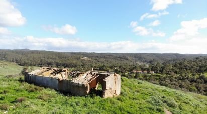 Building land in Aljezur of 235,500 m²