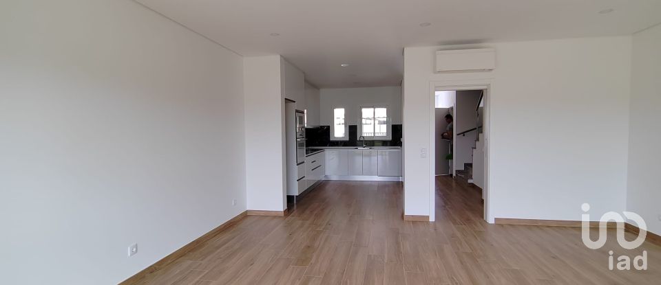 Casa / Villa T2 em Altura de 140 m²