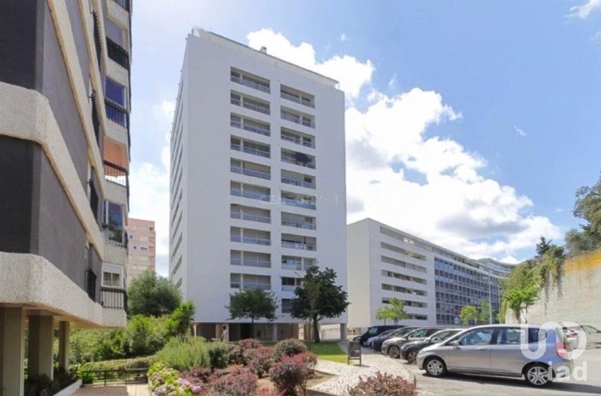 Apartamento T3 em Algés, Linda-a-Velha e Cruz Quebrada-Dafundo de 142 m²