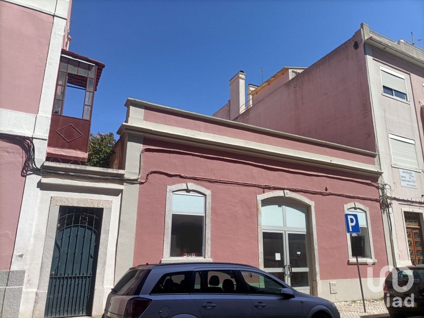 Boutique/Local commercial à Setúbal (São Julião, Nossa Senhora da Anunciada e Santa Maria da Graça) de 171 m²