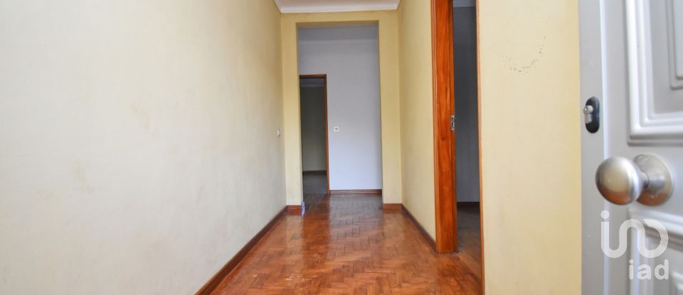 Casa / Villa T4 em Miranda do Corvo de 284 m²