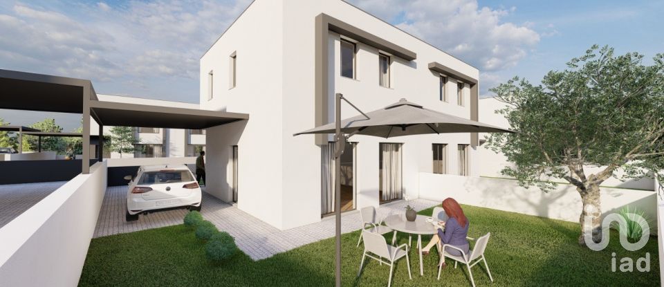 Casa / Villa T2 em Lijó de 96 m²