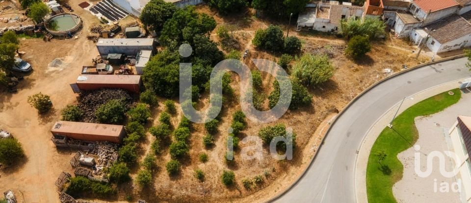 Terreno em Tavira (Santa Maria e Santiago) de 2 455 m²