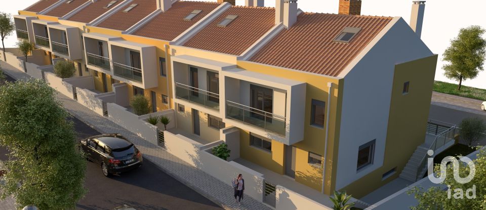 Maison T3 à Silveira de 300 m²