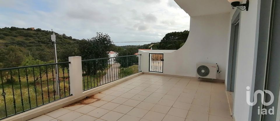 Maison T4 à Loulé (São Clemente) de 158 m²