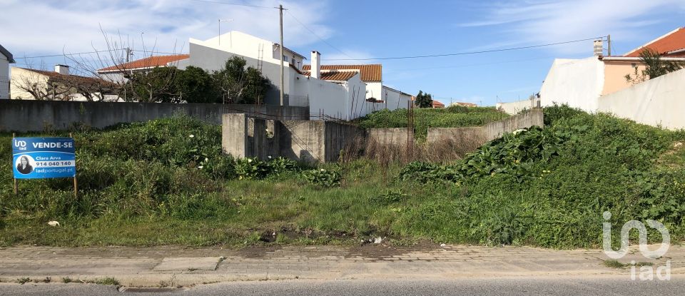 Terreno para construção em Campelos e Outeiro da Cabeça de 640 m²