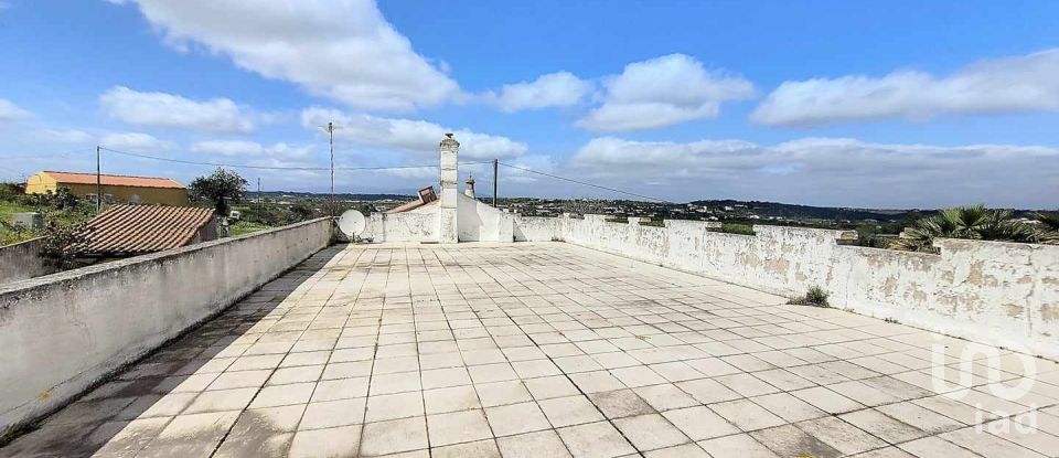 Ferme T4 à Alcantarilha e Pêra de 150 m²