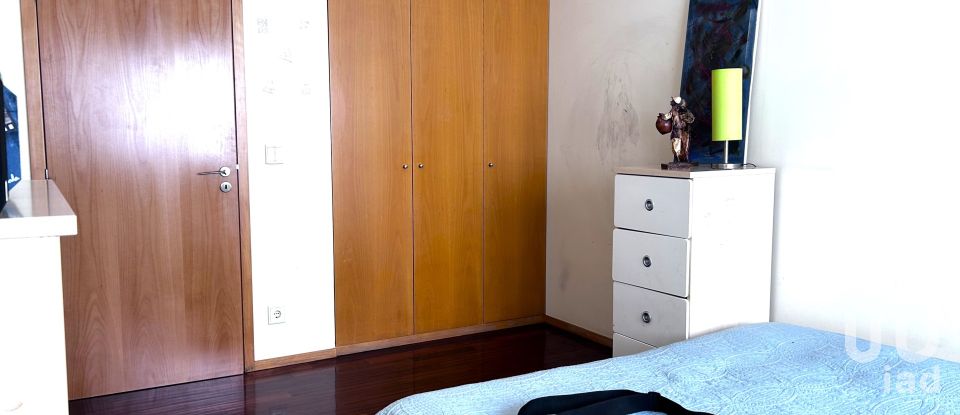 Apartamento T4 em Barcelos, Vila Boa e Vila Frescainha (São Martinho e São Pedro) de 192 m²