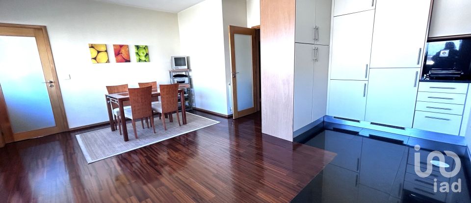 Apartamento T4 em Barcelos, Vila Boa e Vila Frescainha (São Martinho e São Pedro) de 192 m²