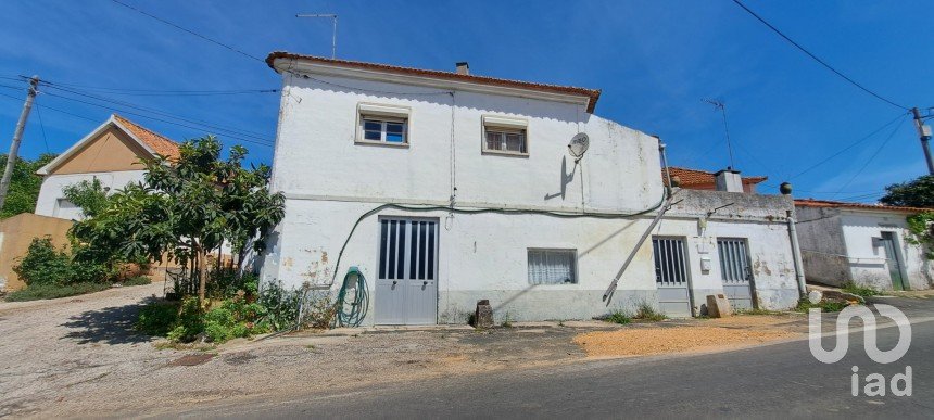 Maison de village T2 à Outeiro da Cortiçada e Arruda dos Pisões de 147 m²