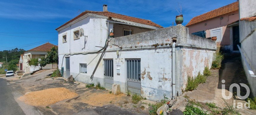 Village house T2 in Outeiro da Cortiçada e Arruda dos Pisões of 147 m²