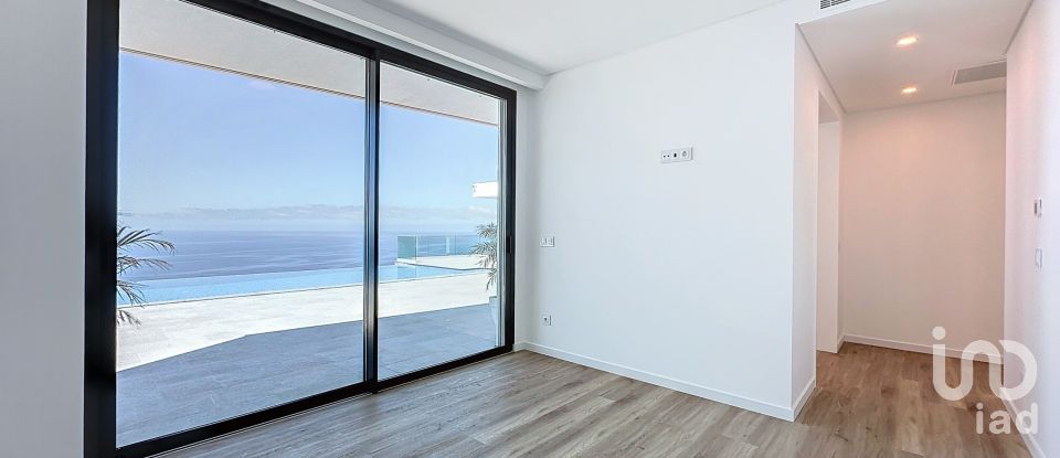 Casa / Villa T3 em Arco da Calheta de 200 m²