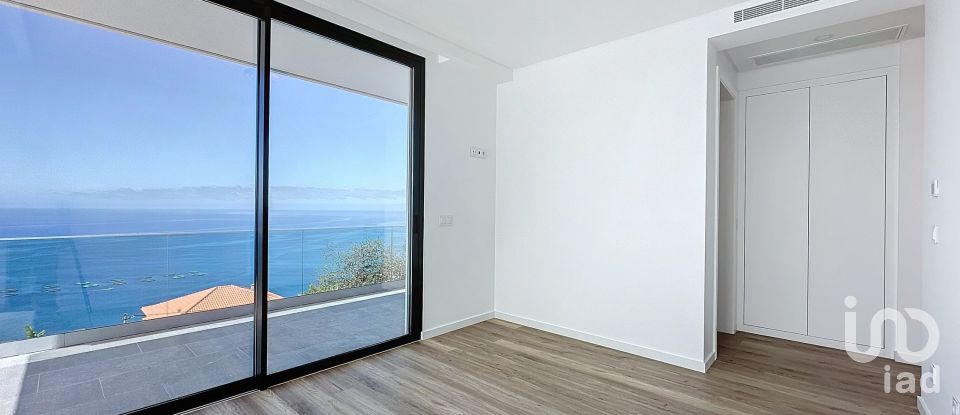 Casa / Villa T3 em Arco da Calheta de 200 m²