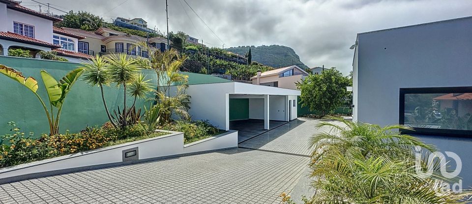 Casa / Villa T3 em Arco da Calheta de 200 m²