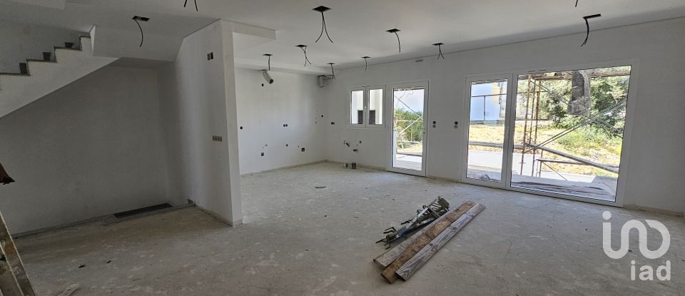 Maison T4 à Corroios de 120 m²