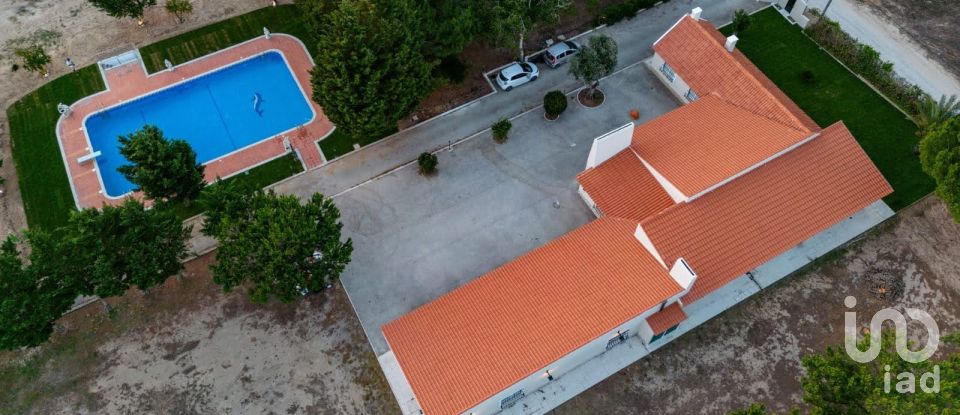 Ferme T4 à Quinta do Anjo de 515 m²