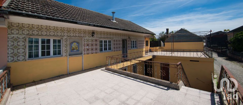 Maison de village T5 à Figueiró dos Vinhos e Bairradas de 281 m²