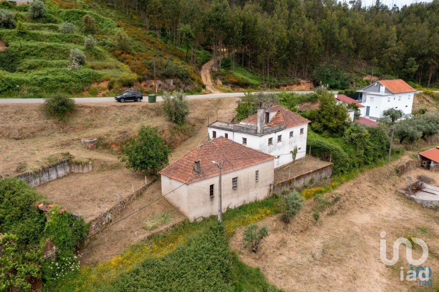 Casa T3 em Pombeiro da Beira de 204 m²