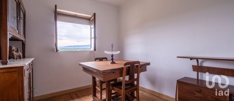 Gîte T3 à Pombeiro da Beira de 204 m²