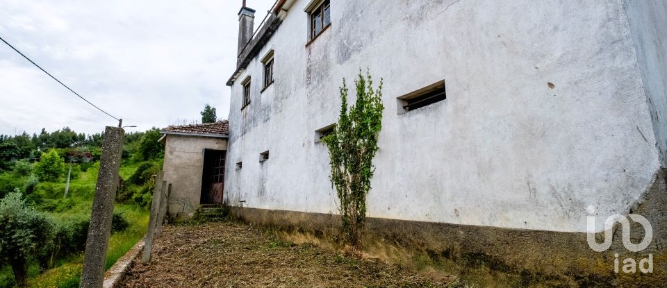 Casa T3 em Pombeiro da Beira de 204 m²