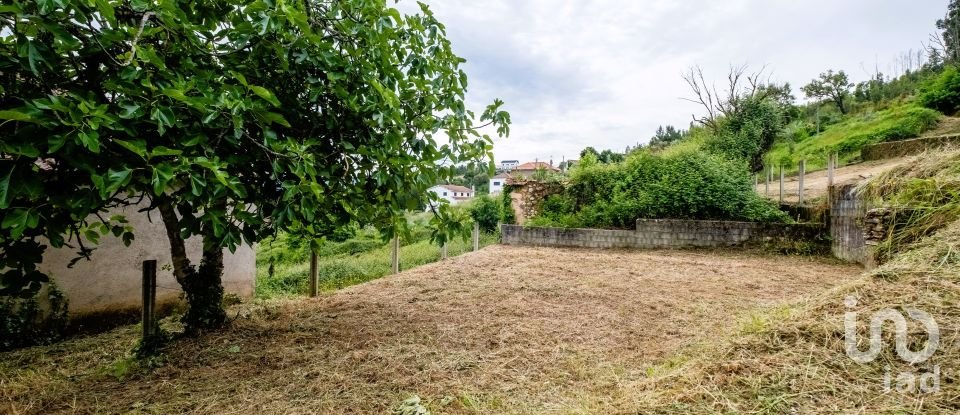 Gîte T3 à Pombeiro da Beira de 204 m²