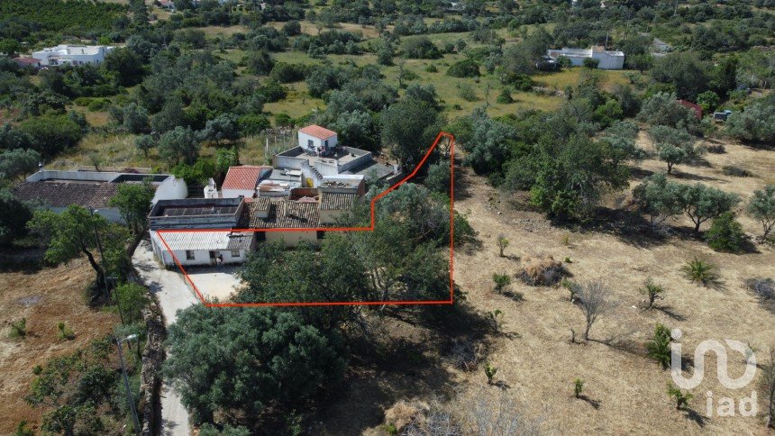 Casa tradicional T2 em Loulé (São Clemente) de 75 m²