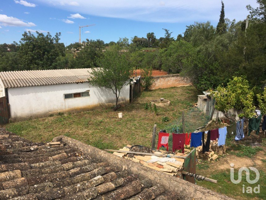 Casa tradicional T2 em Loulé (São Clemente) de 165 m²