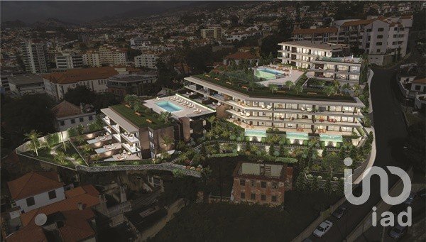 Apartamento T2 em Funchal (Santa Luzia) de 178 m²