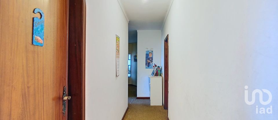 Casa T3 em Avanca de 305 m²