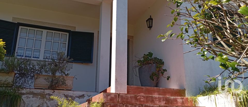 Casa / Villa T4 em Rebordões (Souto) de 233 m²