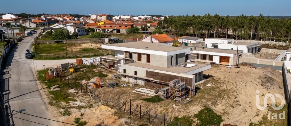 Casa T5 em Pataias e Martingança de 411 m²