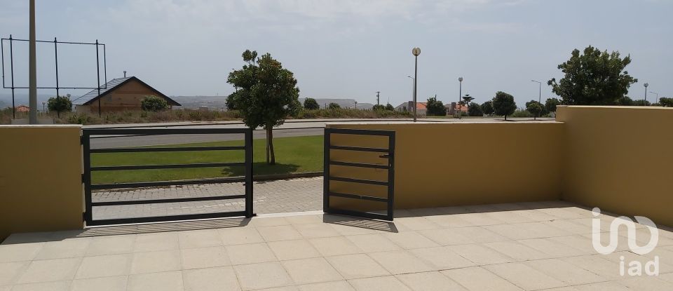 Casa / Villa T3 em Silveira de 308 m²