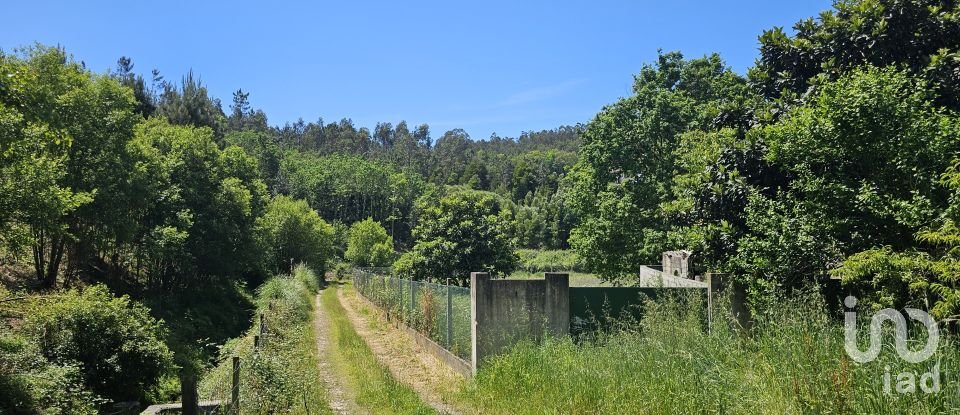 Terreno em Sandim, Olival, Lever e Crestuma de 4 314 m²