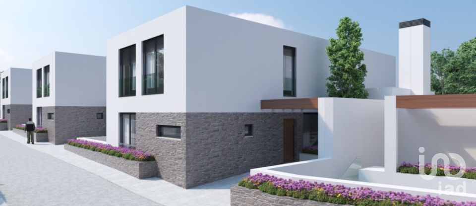 Maison T4 à Alcabideche de 363 m²