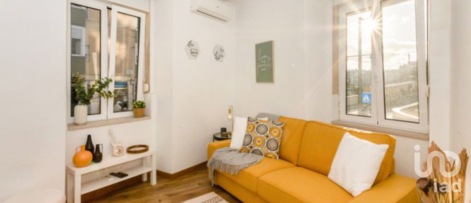 Apartamento T2 em Alcântara de 65 m²