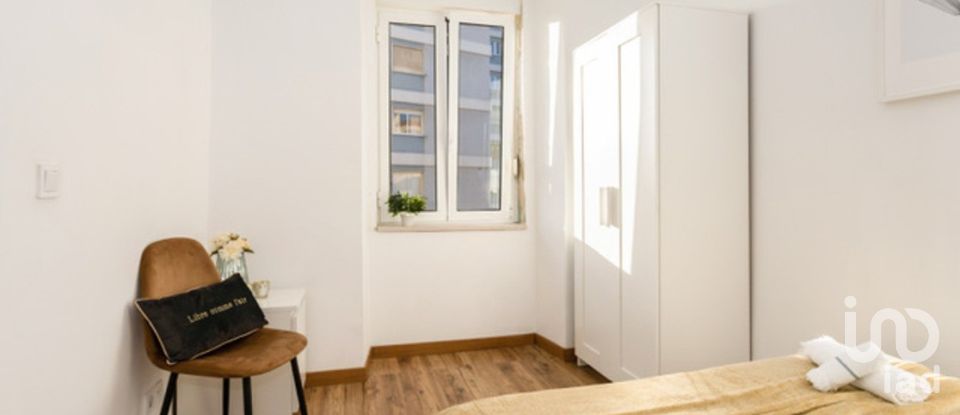 Appartement T2 à Alcântara de 65 m²