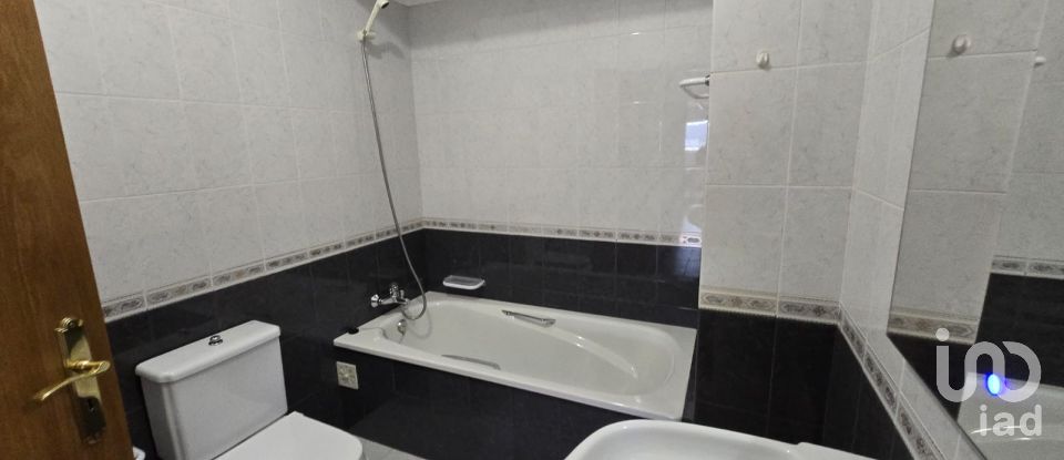 Appartement T3 à Caldas da Rainha - Nossa Senhora do Pópulo, Coto e São Gregório de 115 m²