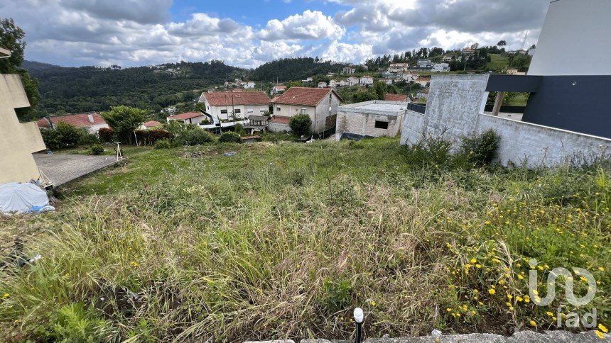 Terreno em Freixo de Cima e de Baixo de 406 m²