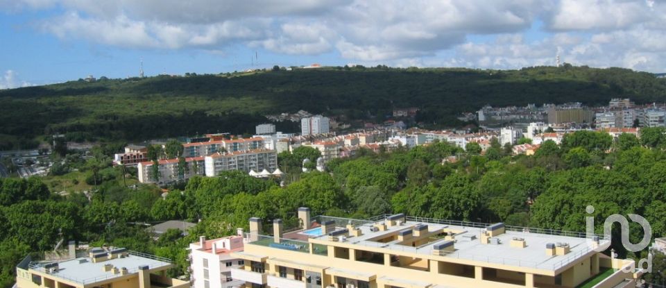 Apartment T2 in São Domingos De Benfica of 120 m²
