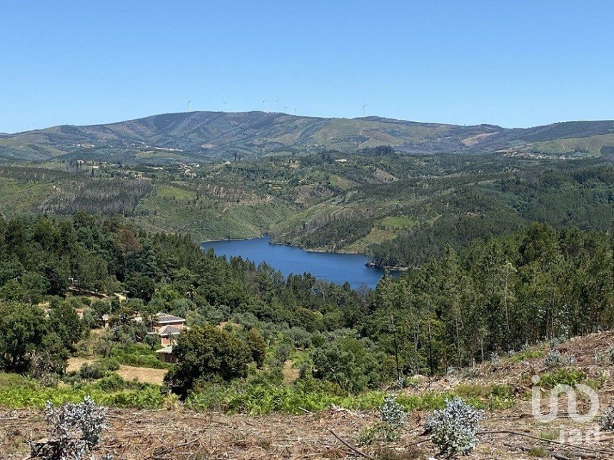 Terreno para construção em Pedrógão Grande de 1 807 m²