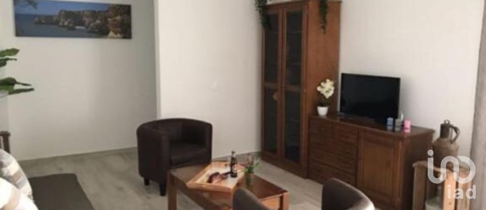 Apartamento T1 em Porches de 67 m²