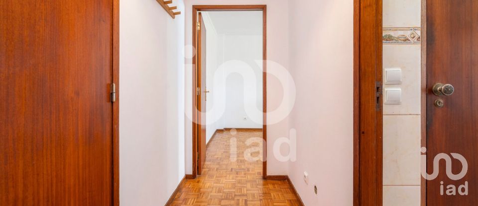 Apartamento T2 em Faro (Sé e São Pedro) de 71 m²